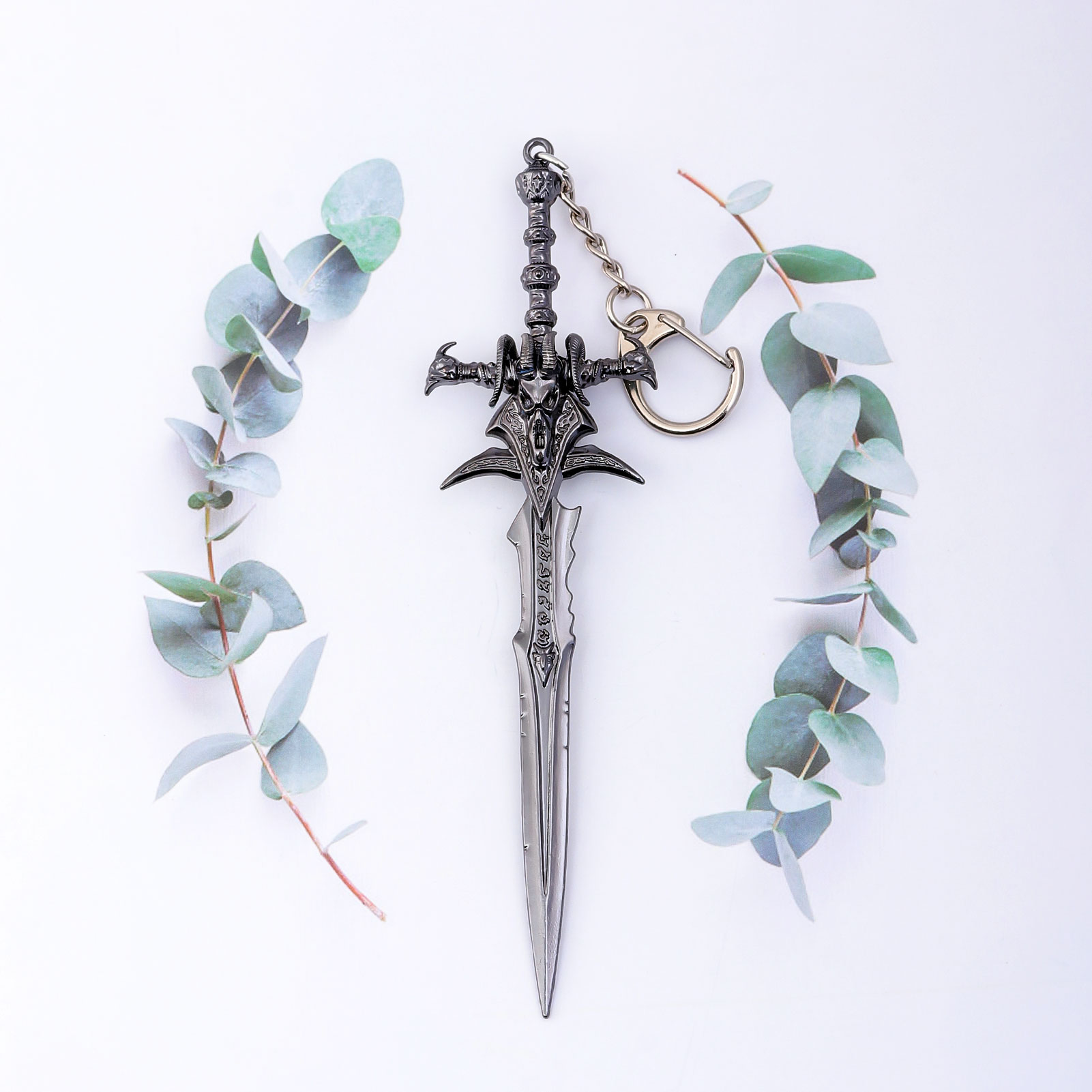 World Of Warcraft Frostmourne  - مراجعة Board Game Splendor وسعره