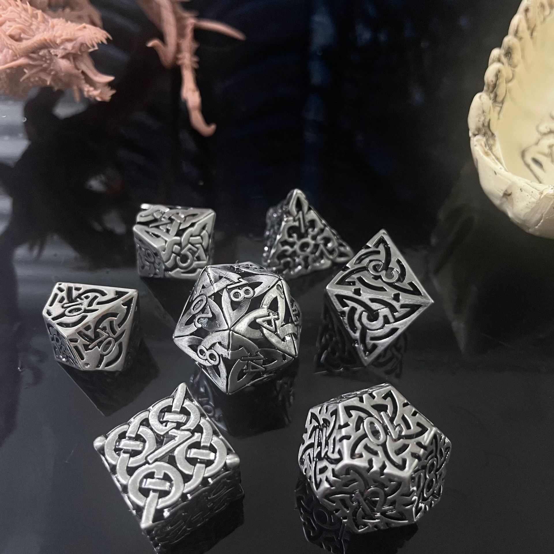 7 قطعة تأثيري D4-D20 DND النحا - مراجعة Board Game Pandemic وسعره
