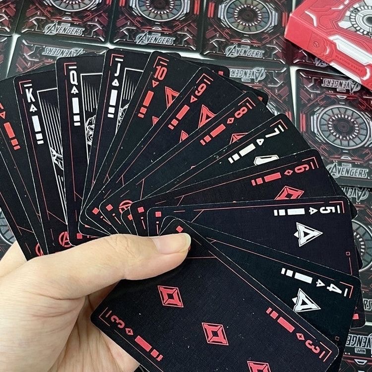 54 قطعة من أوراق اللعب الكرتون - مراجعة Board Game Family وسعره